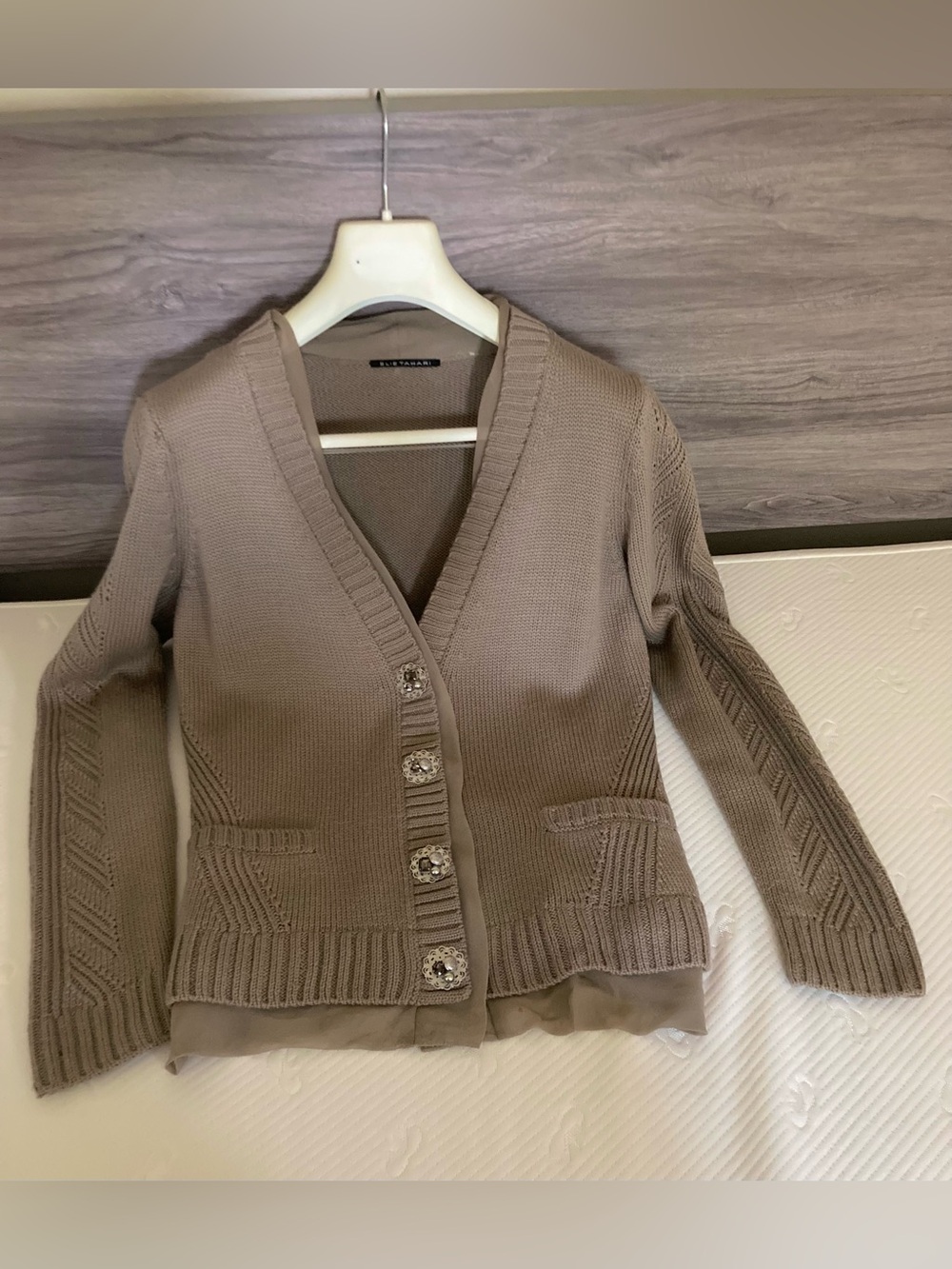 Elie Tahari Taupe Jeweled Button Cardigan Sweater 💯 Merino Wool Size M-L